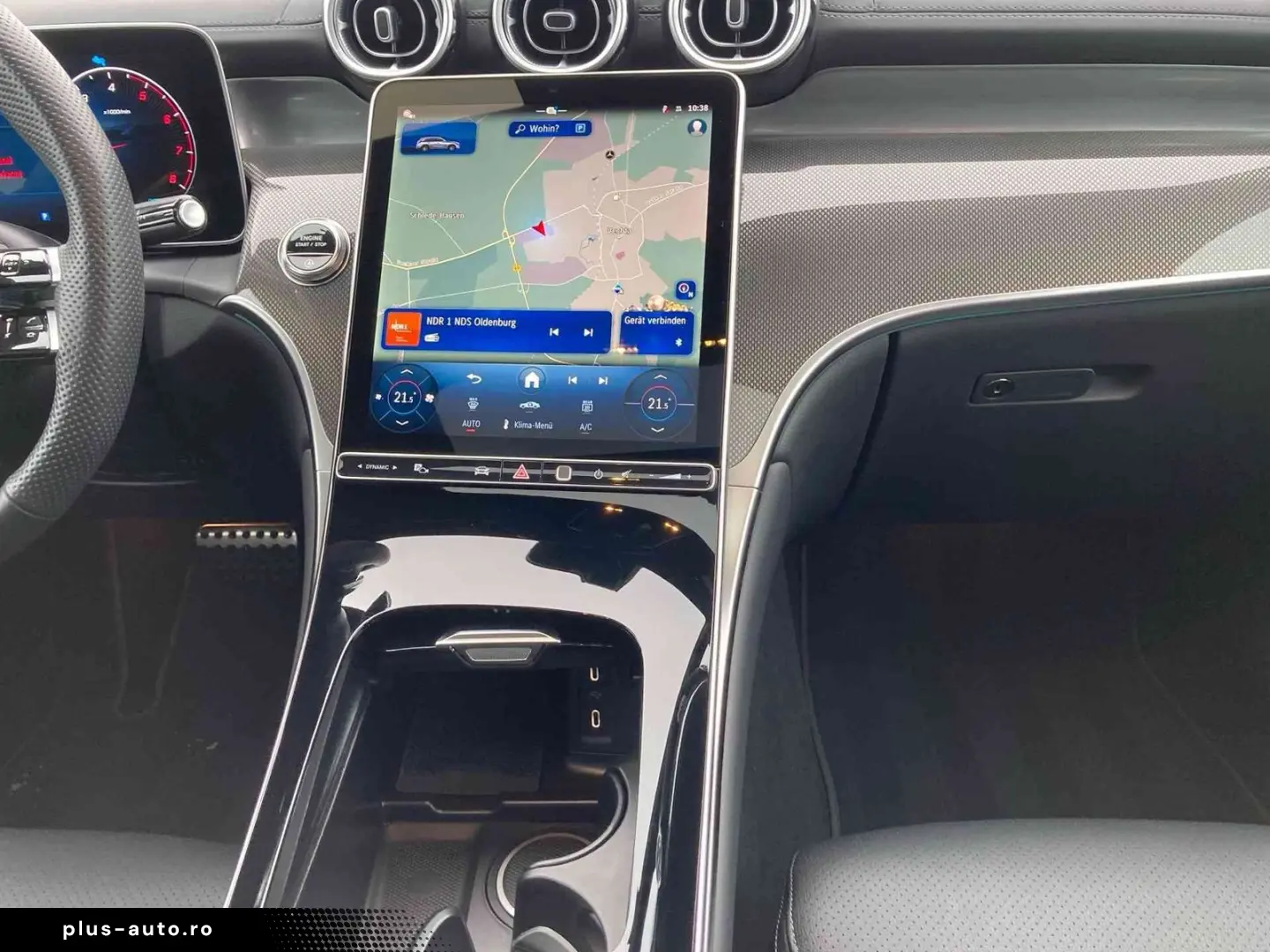 MERCEDES-BENZ GLC 200 4M AMG Pano AHK Memory Kam LED&hellip;