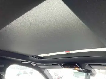 MERCEDES-BENZ GLC 200 4M AMG Pano AHK Memory Kam LED&hellip;