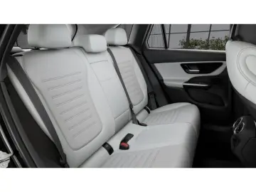 MERCEDES-BENZ GLC 200 4M AMG-Sport LED 360 Pano Nigh&hellip;