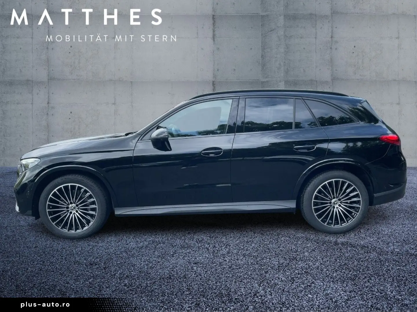 MERCEDES-BENZ GLC 220 d 4M AMG Night 360  Digital-Light AHK