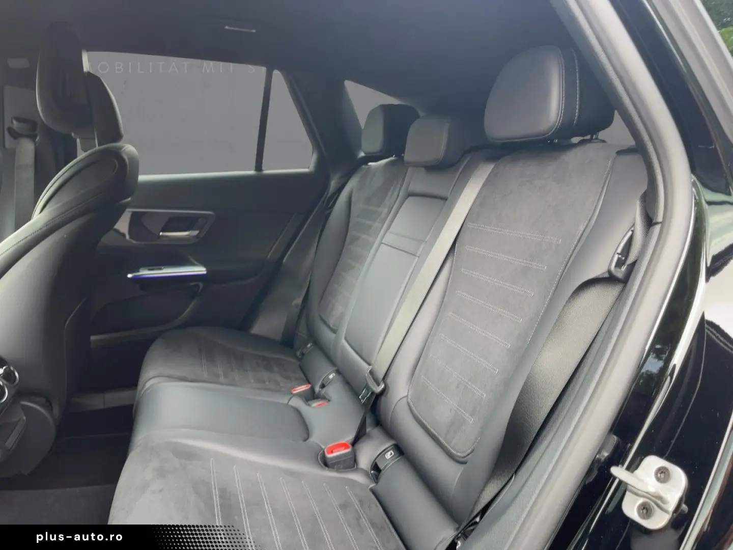 MERCEDES-BENZ GLC 220 d 4M AMG Night 360  Digital-Light AHK