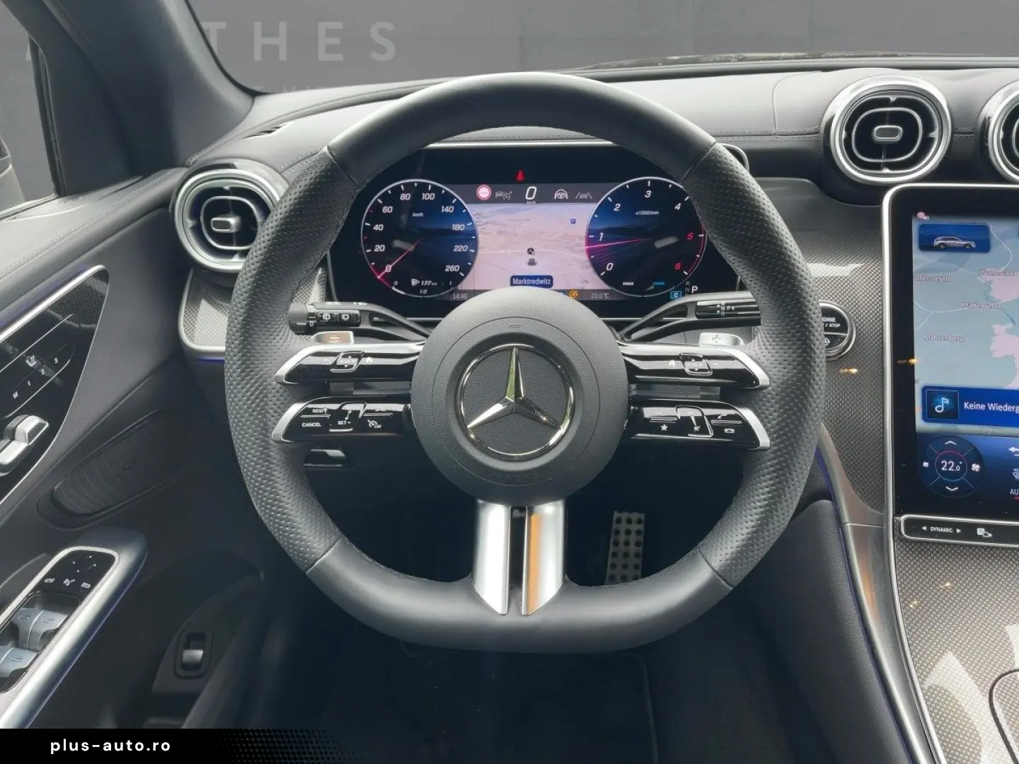 MERCEDES-BENZ GLC 220 d 4M AMG Night 360  Digital-Light AHK