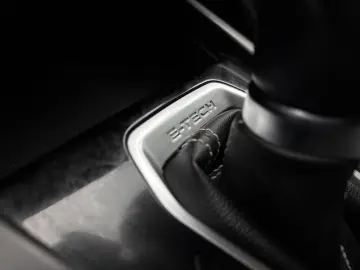 Renault Arkana E-TECH 145 Techno