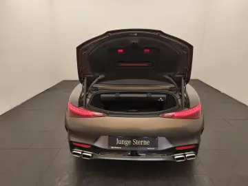 Mercedes-Benz SL 63 AMG