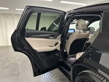 BMW X4 xDrive30d M Sportpaket Harman Kardon Pano.