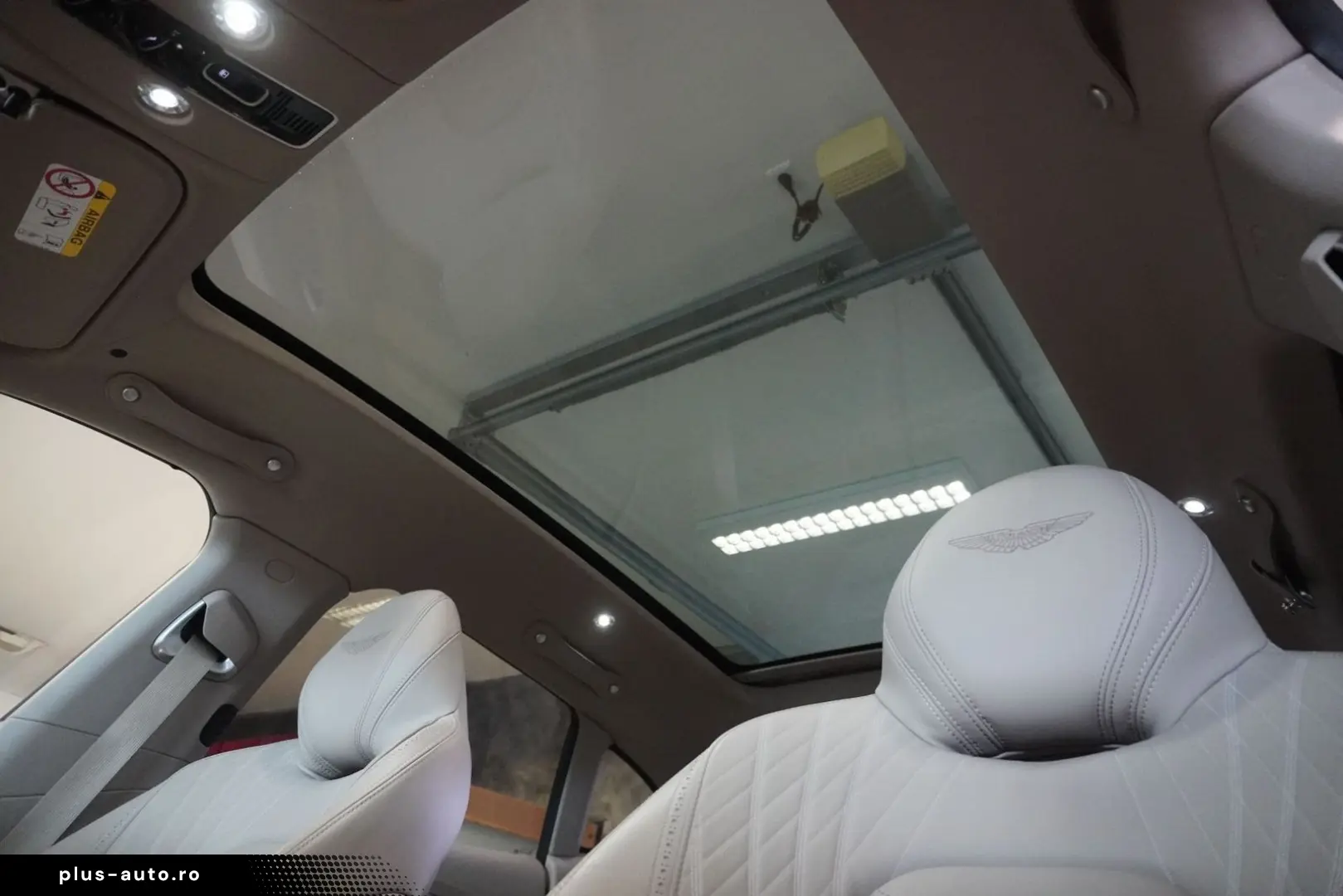 ASTON MARTIN DBX 4.0 V8 Panorama 360  Luftfahrwerk