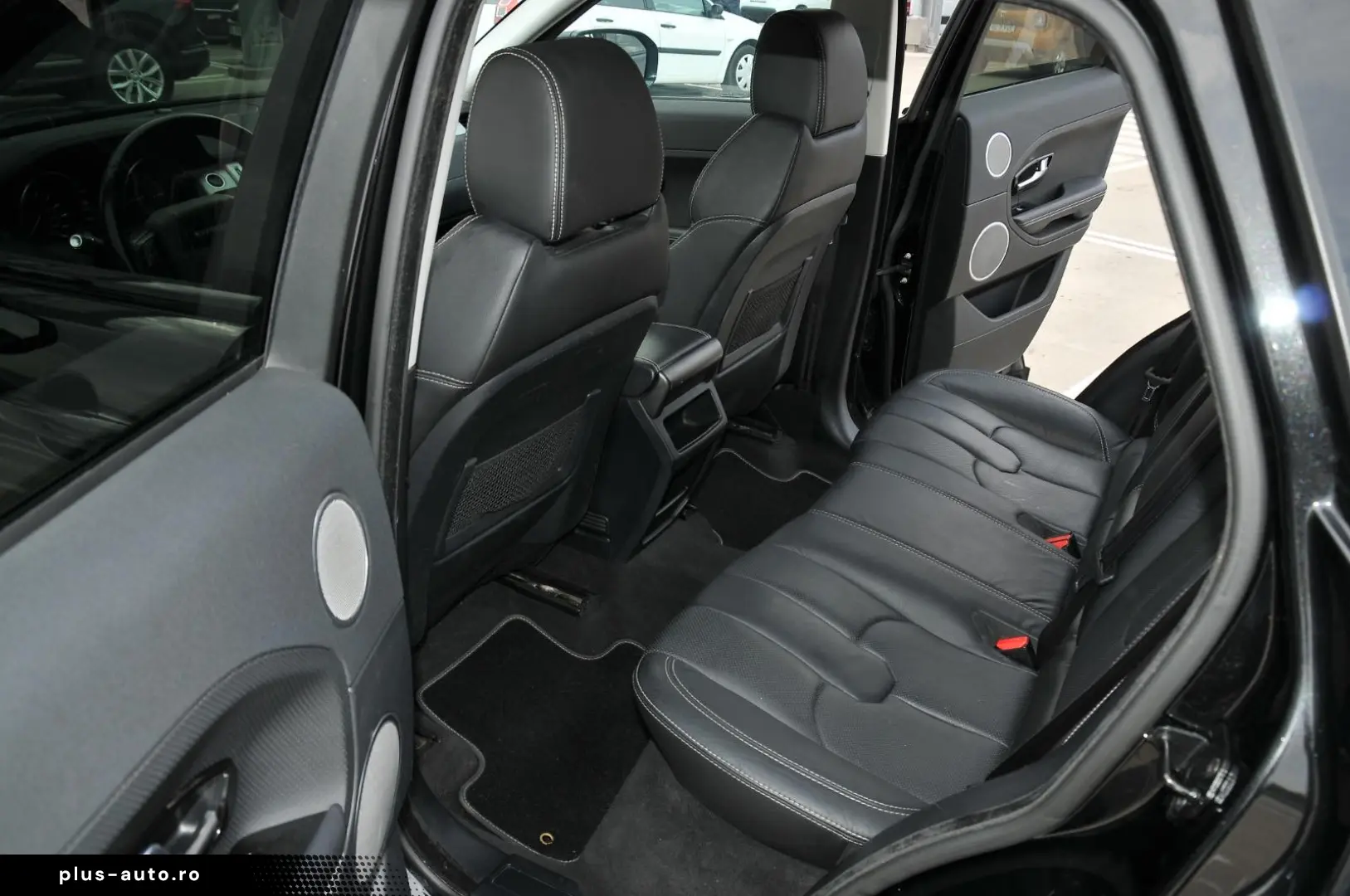 Range Rover Evoque R-Dynamic