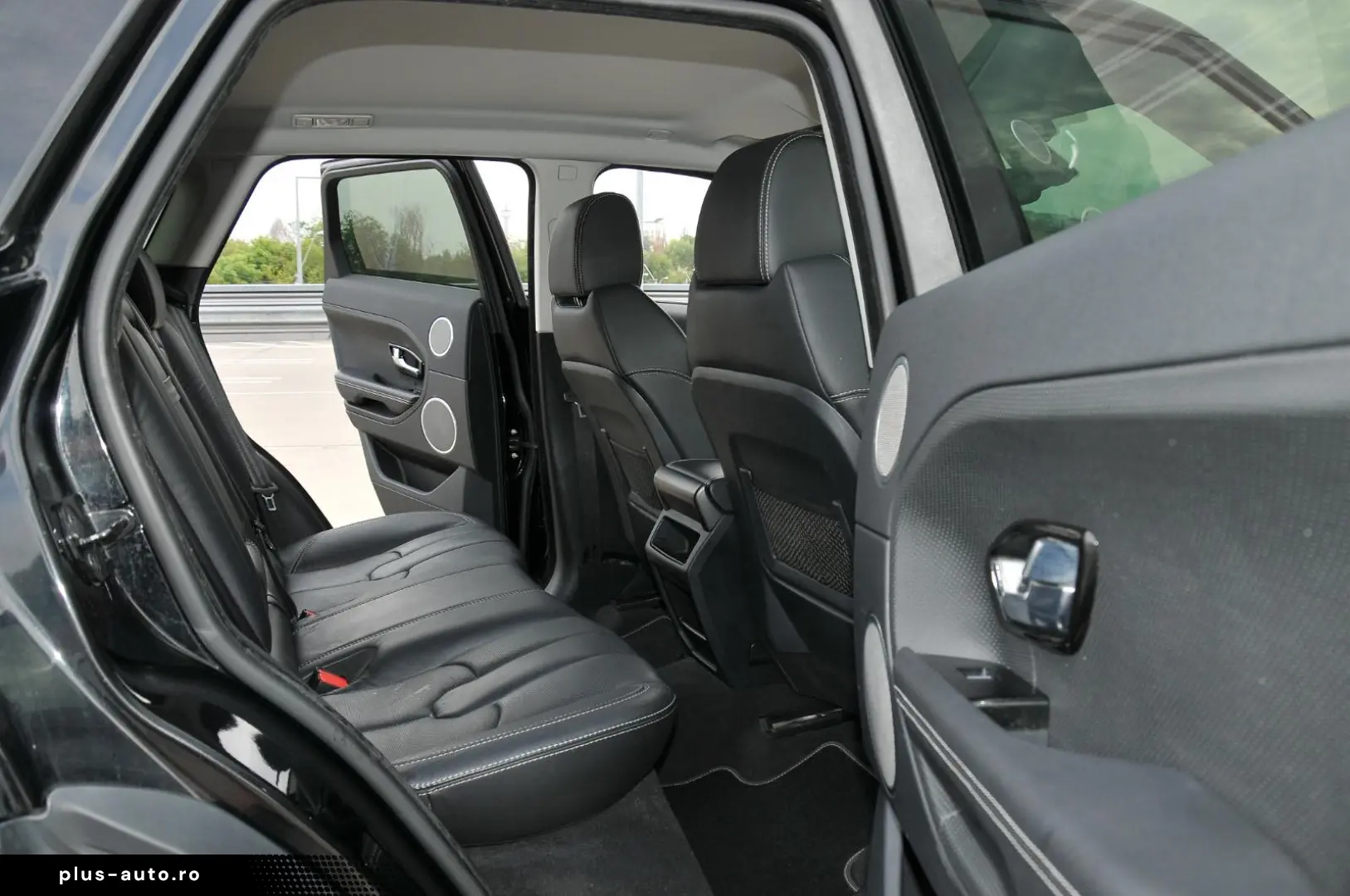 Range Rover Evoque R-Dynamic