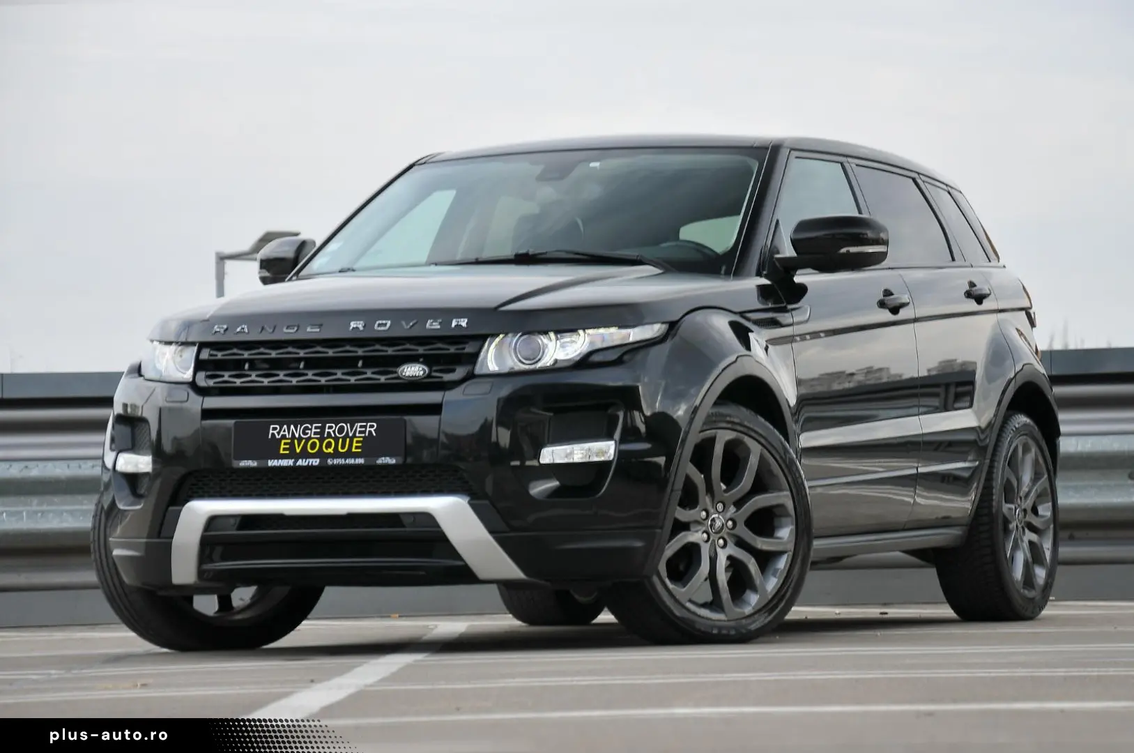 Range Rover Evoque R-Dynamic