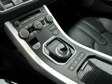 Range Rover Evoque R-Dynamic