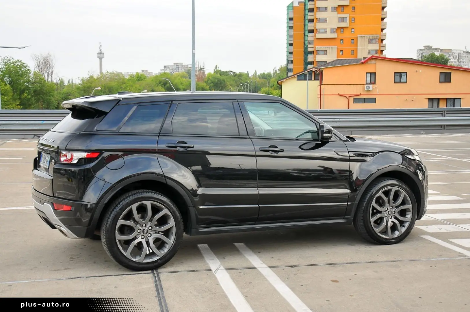 Range Rover Evoque R-Dynamic