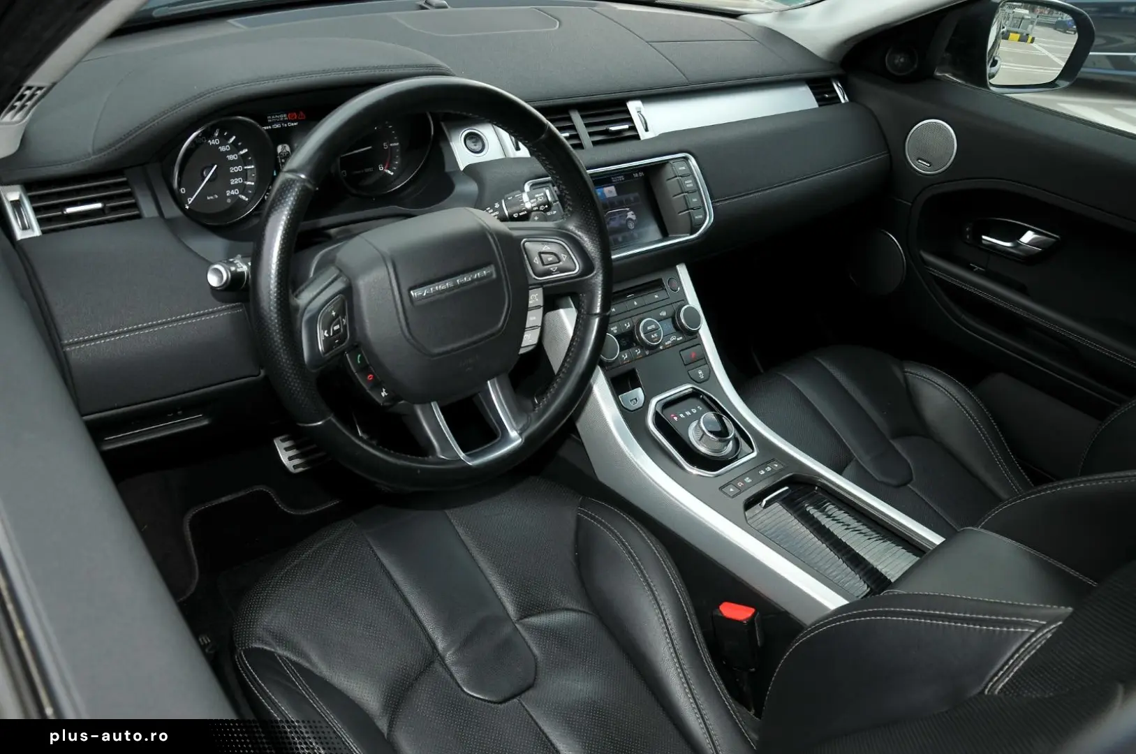 Range Rover Evoque R-Dynamic