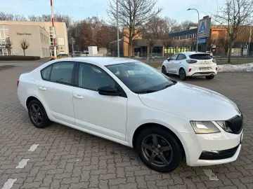 SKODA Octavia TSI DSG