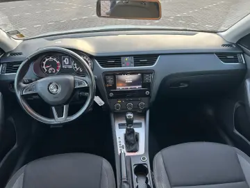 SKODA Octavia TSI DSG