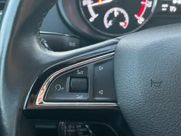 SKODA Octavia TSI DSG