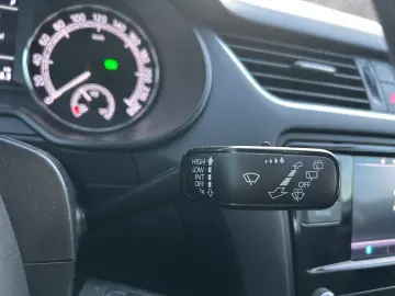 SKODA Octavia TSI DSG