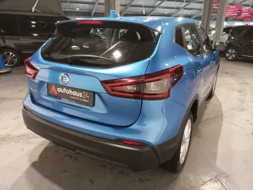 NISSAN Qashqai 1.3