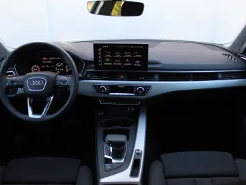 Audi A4 40 TFSI S tronic Advanced