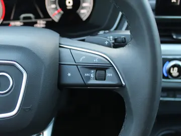 Audi A4 40 TFSI S tronic Advanced