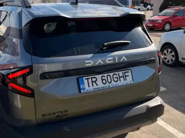 DACIA BIGSTER Journey 1.8 Hybrid 155 CP LIVRARE IMEDIATA