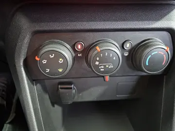 Dacia Logan TCe 90 MT5 Comfort