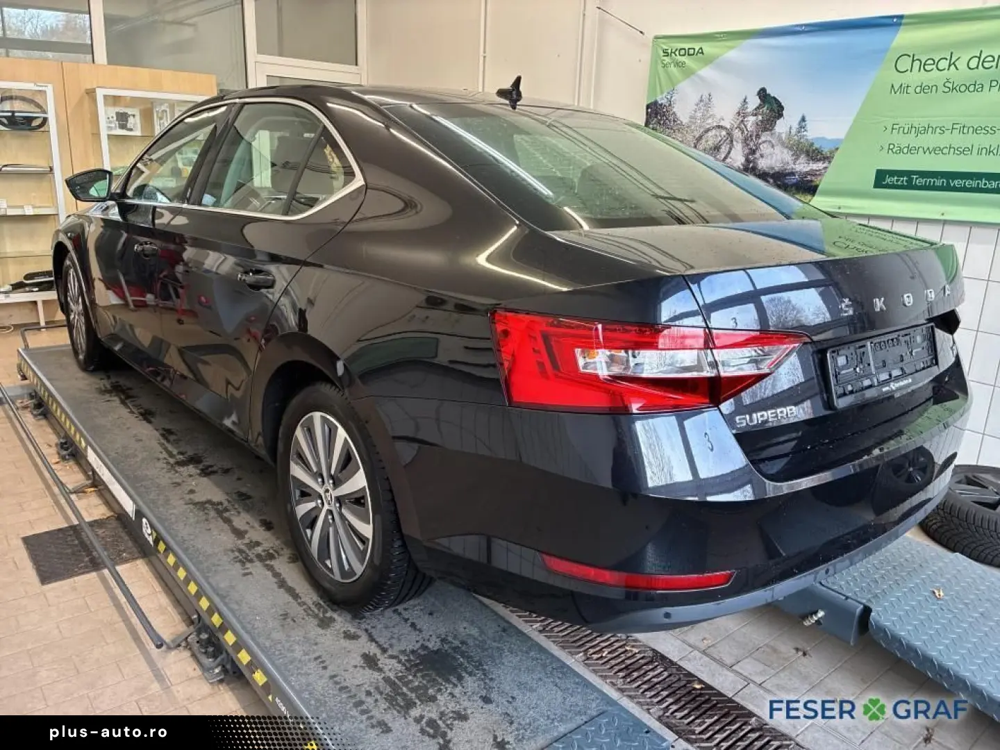 SKODA Superb 1.4 TSI DSG Hybrid