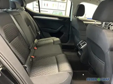 SKODA Superb 1.4 TSI DSG Hybrid