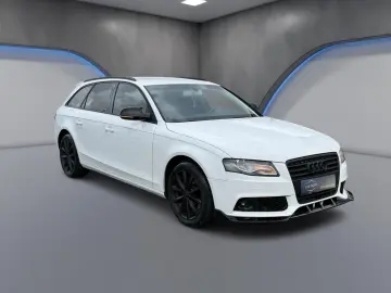 AUDI A4     S-line