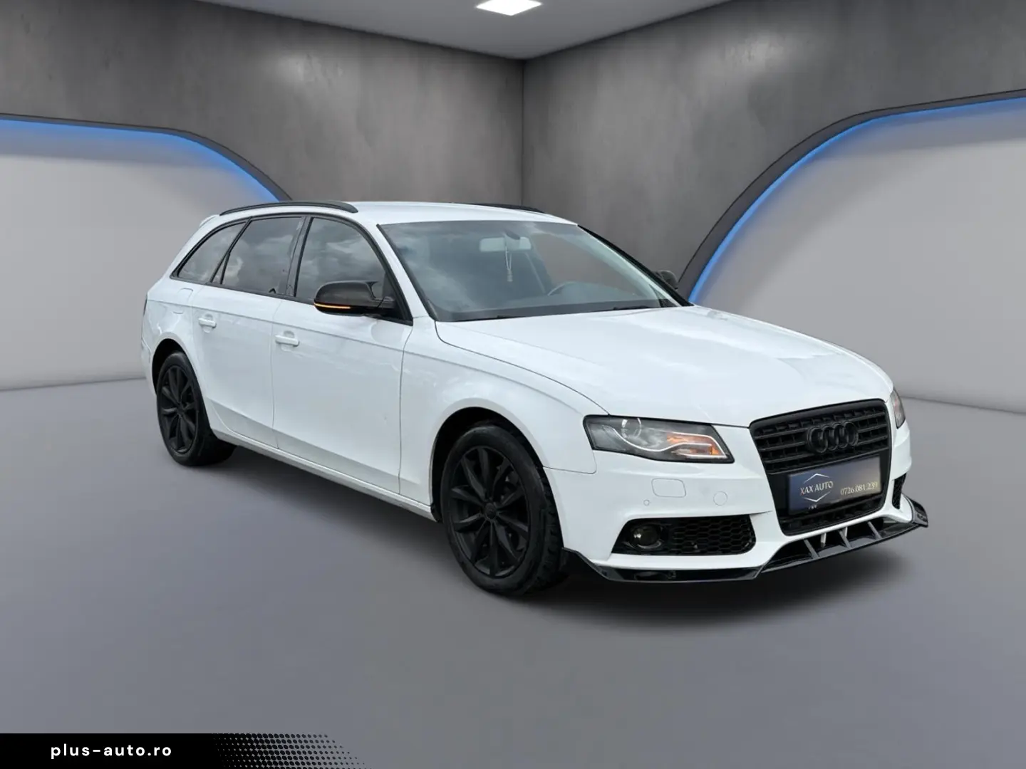 AUDI A4     S-line
