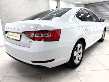 SKODA Superb Limousine 1.4 TSI eHybrid