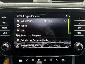SKODA Superb Limousine 1.4 TSI eHybrid