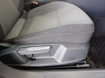 VW Passat Advance1.5 TSI ACT DSG