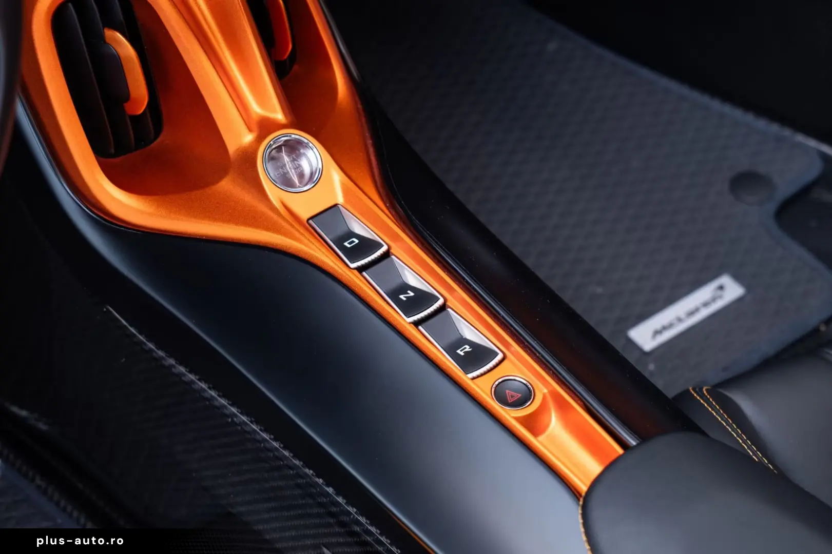 McLaren Elva 36~149 Lift Carbon