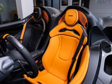 McLaren Elva 36~149 Lift Carbon