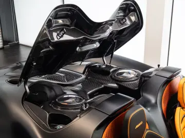 McLaren Elva 36~149 Lift Carbon