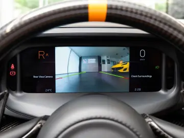 McLaren Elva 36~149 Lift Carbon