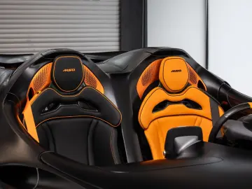 McLaren Elva 36~149 Lift Carbon