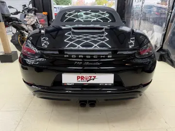 Porsche Boxster 718 PDK