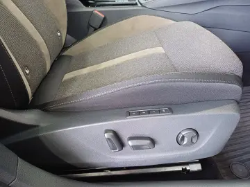 Škoda Octavia Combi SCOUT 2.0 TDI DSG 4x4