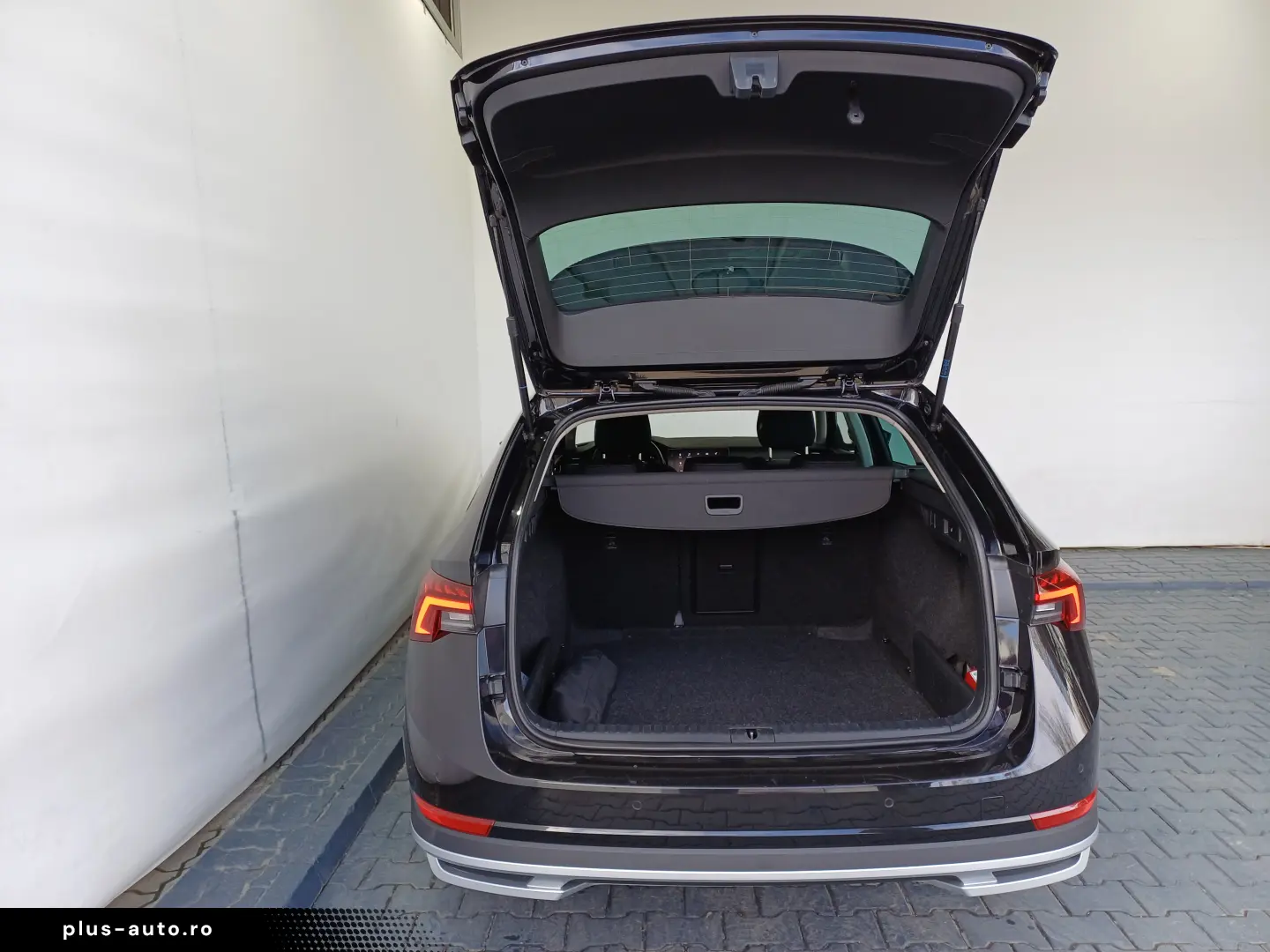 Škoda Octavia Combi SCOUT 2.0 TDI DSG 4x4