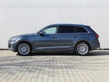 Audi Q7 S line 50 TDI Quattro