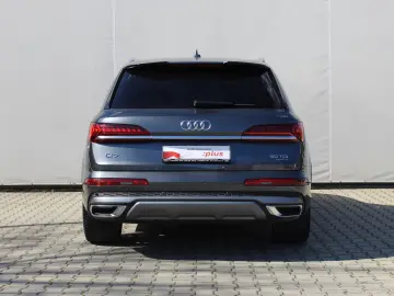 Audi Q7 S line 50 TDI Quattro