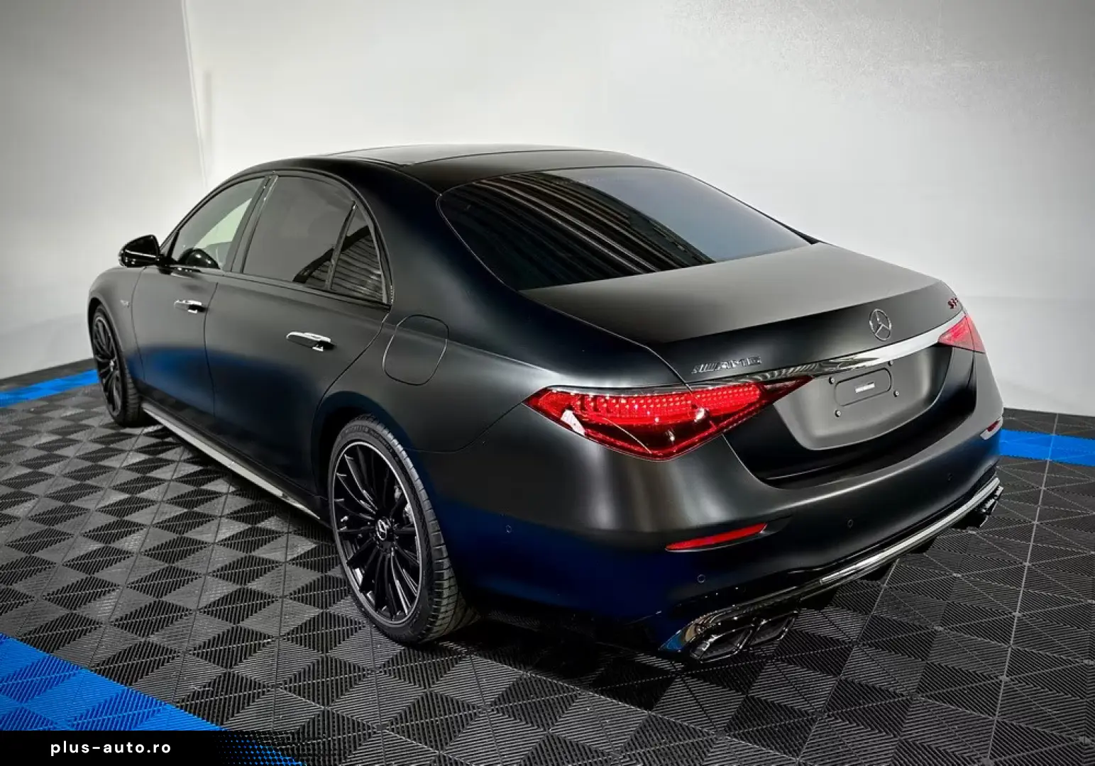 Mercedes-Benz S 63 AMG