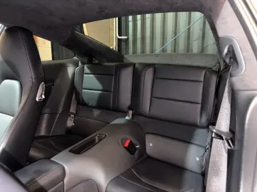 PORSCHE 911 Carrera 4 GTS