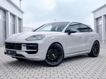 Porsche Cayenne Coupe Black Edition