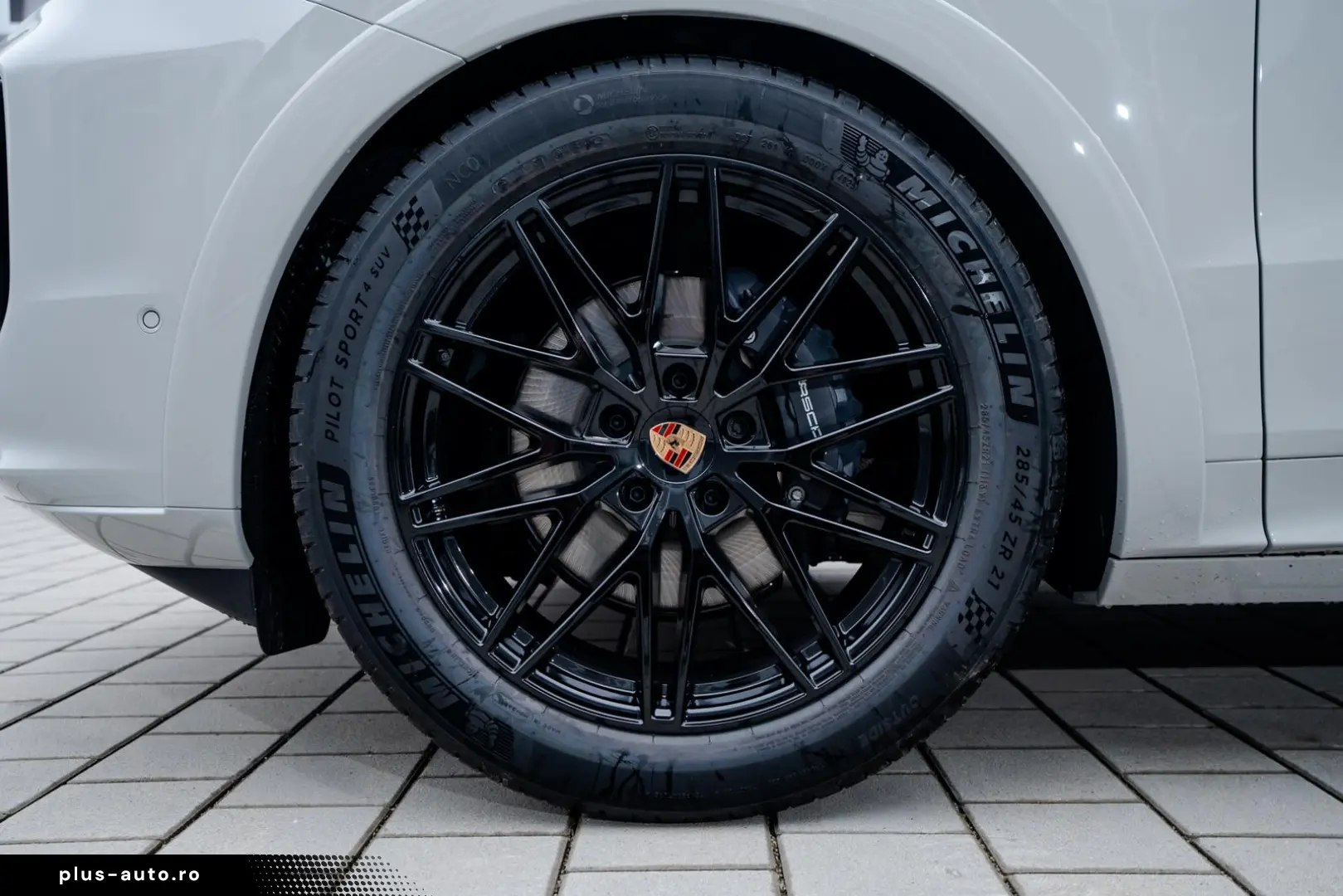 Porsche Cayenne Coupe Black Edition