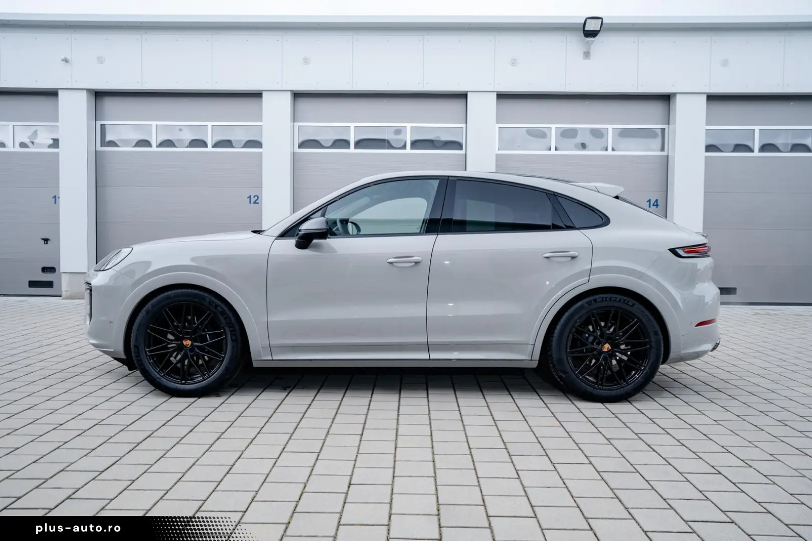 Porsche Cayenne Coupe Black Edition