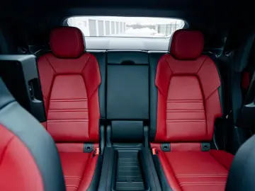 Porsche Cayenne Coupe Black Edition