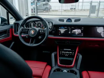 Porsche Cayenne Coupe Black Edition