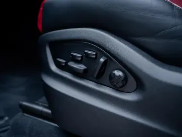 Porsche Cayenne Coupe Black Edition